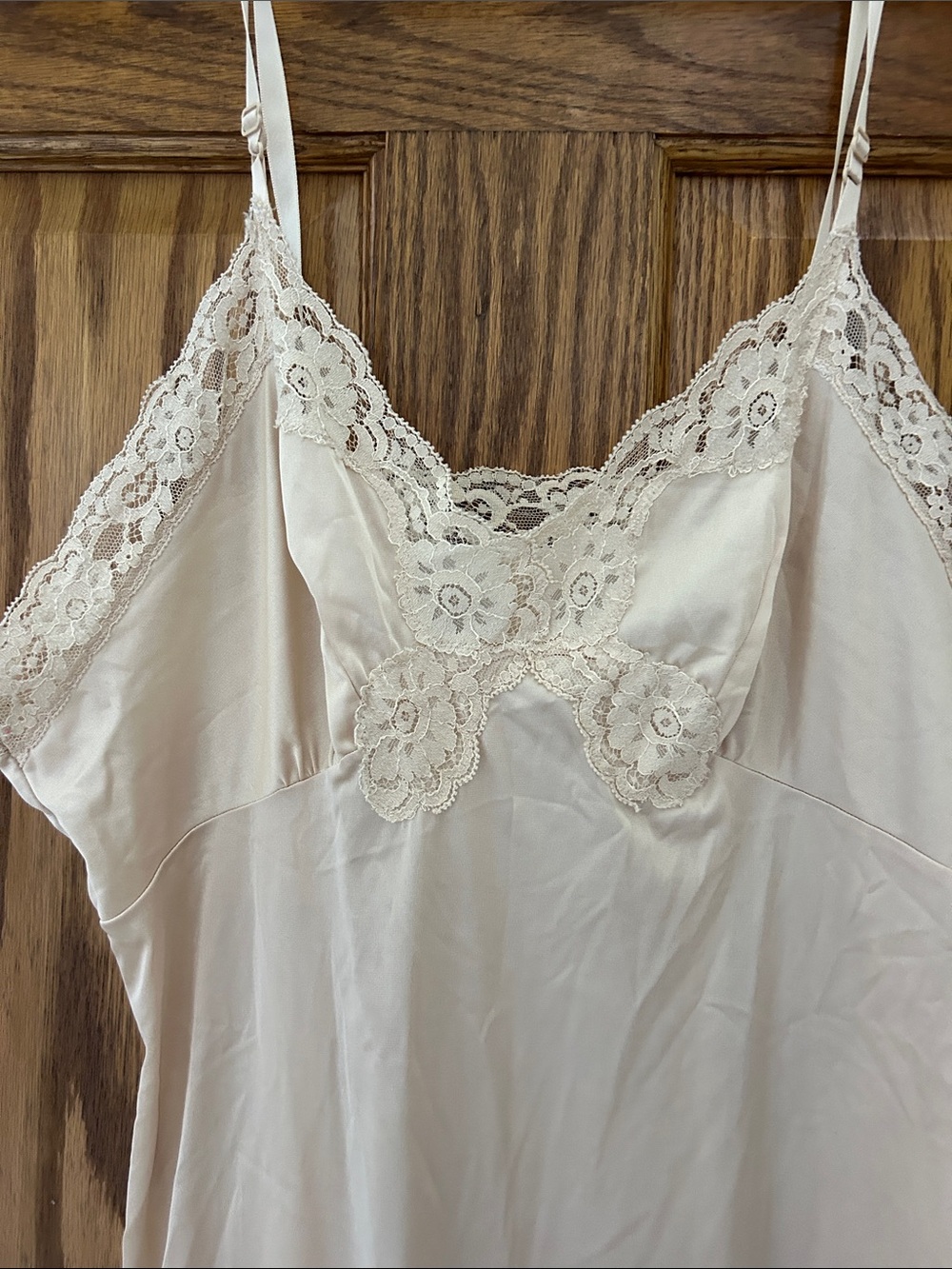 vassarette Cream Lace-Trim Slip image 2